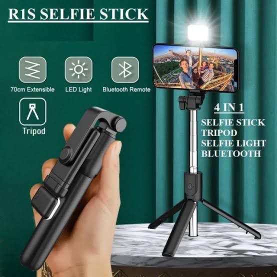 R1S Bluetooth Selfie Stick Tripod with Light